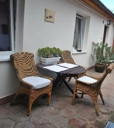 Gyoengyvendeghaz Apartment Szigetvar Exterior photo